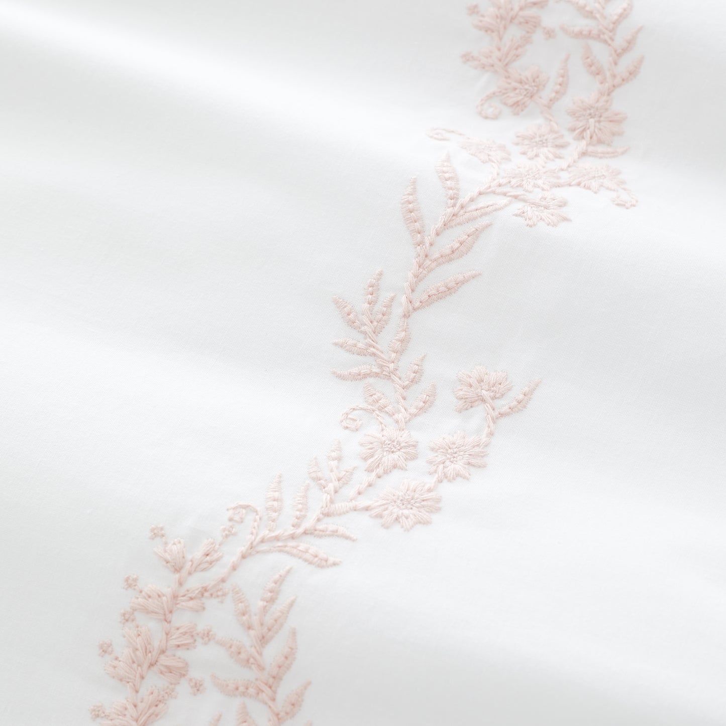 Bianca Camille Embroidered Floral Duvet Cover Set - White/Pink