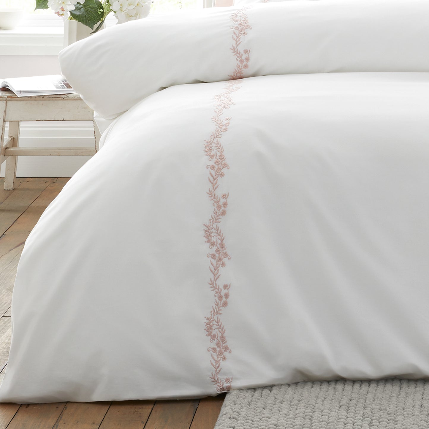 Bianca Camille Embroidered Floral Duvet Cover Set - White/Pink