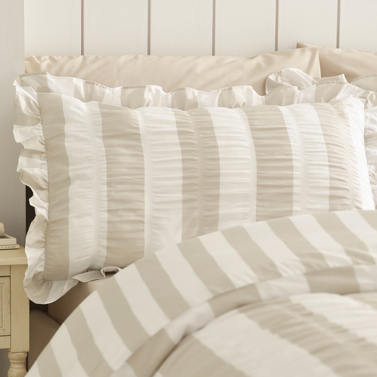 Catherine Lansfield Seersucker Frill Stripe Duvet Cover Set - Natural