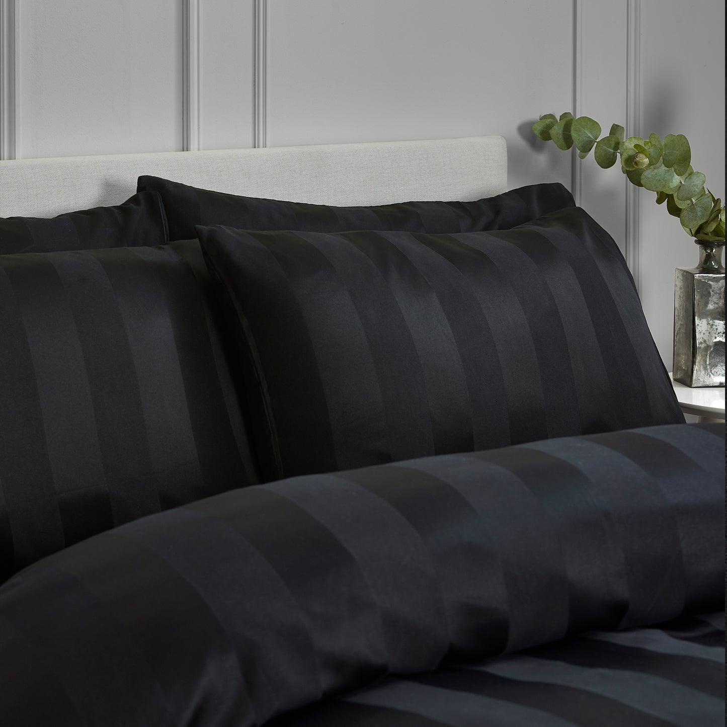 Catherine Lansfield So Soft Satin Stripe Duvet Cover Set - Black