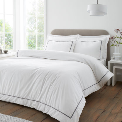 Bianca Contrast Trim Duvet Cover Set - White/Black
