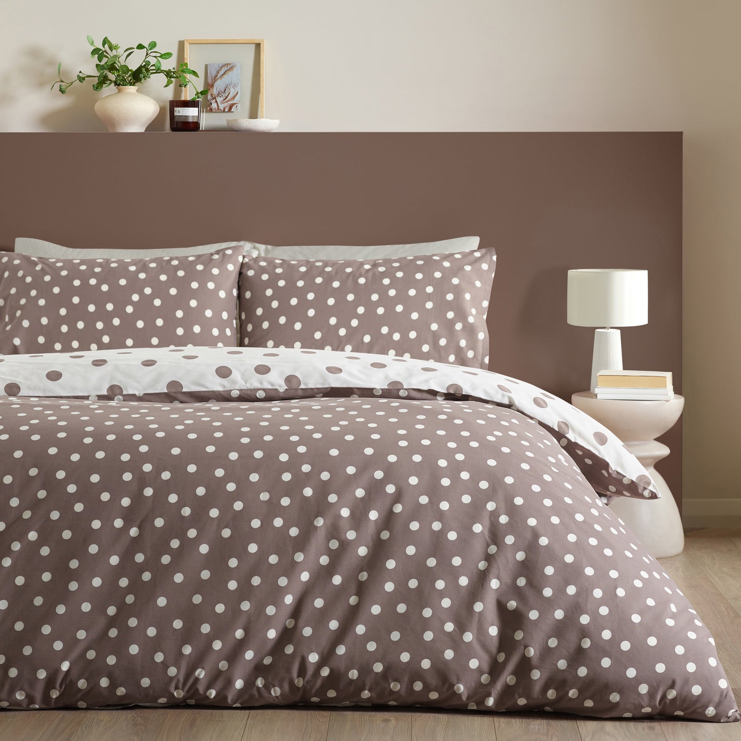 Catherine Lansfield Polka Dot Duvet Cover Set - Chocolate