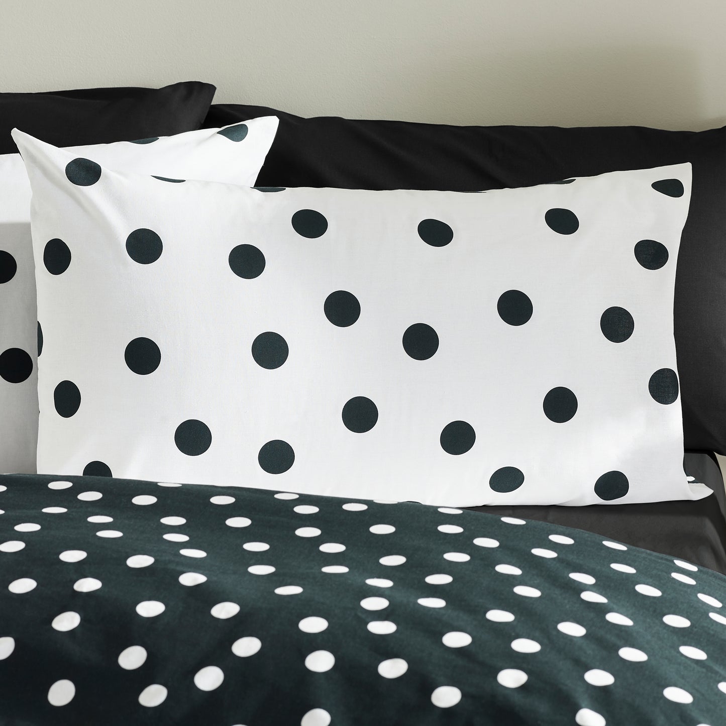 Catherine Lansfield Polka Dot Duvet Cover Set - Black/White