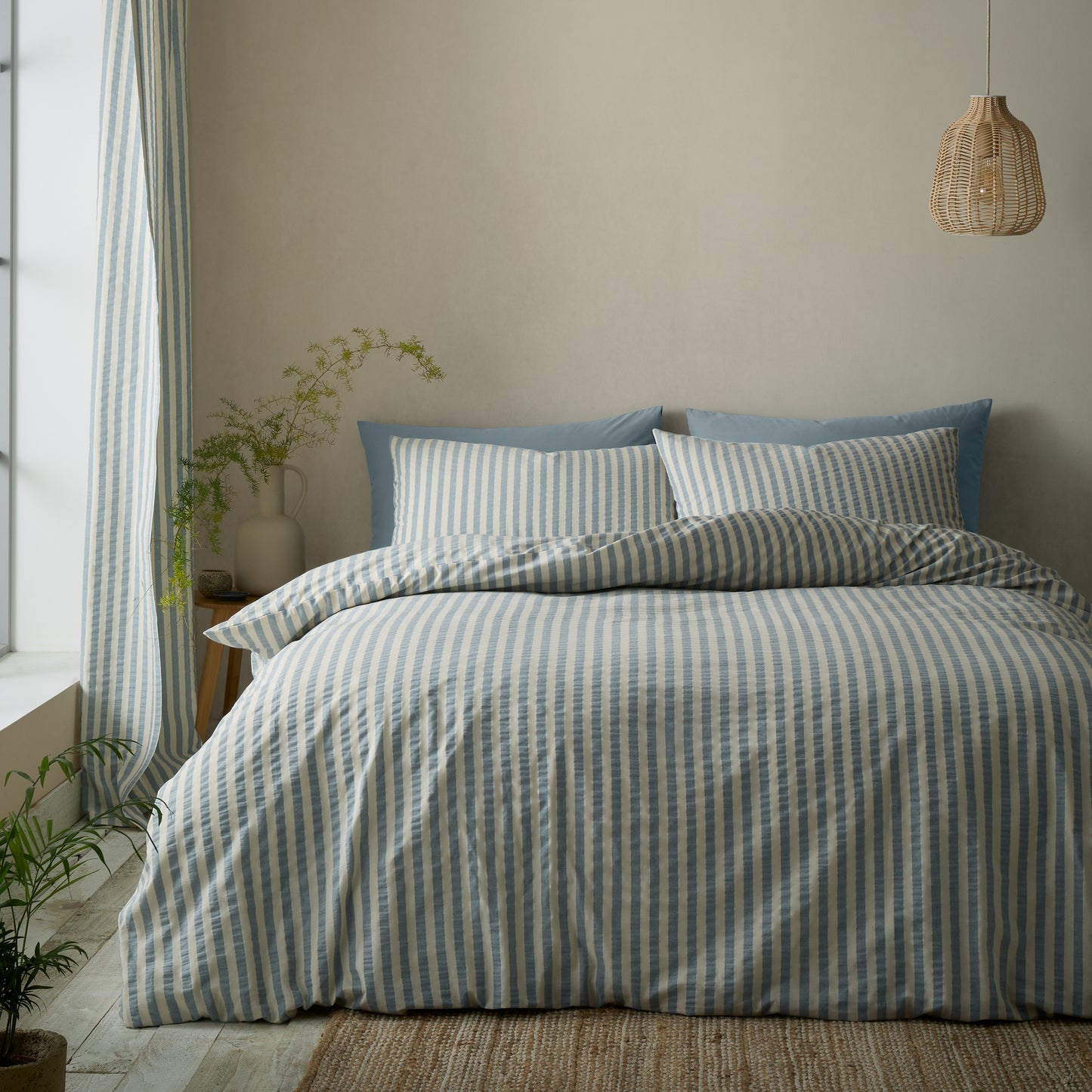 Pineapple Elephant Cotton Rich Woven Stripe Duvet Cover Set - Blue