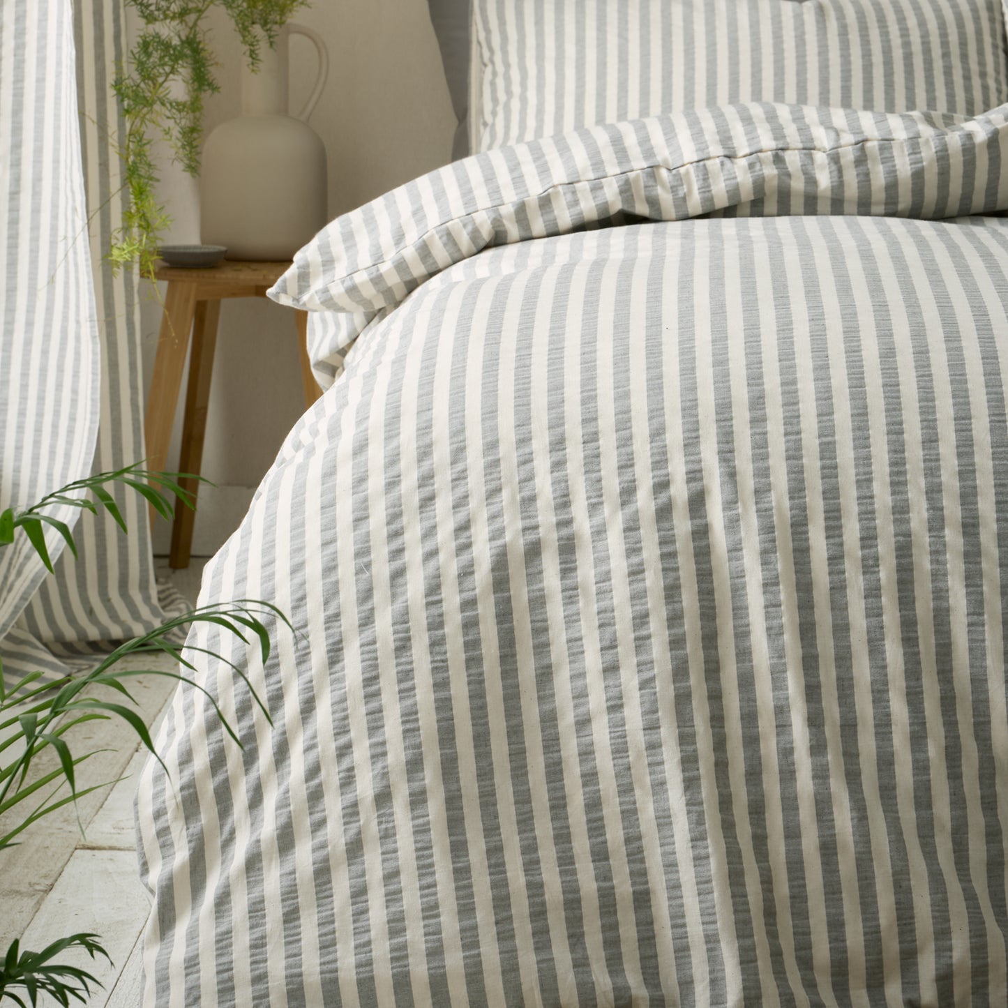 Pineapple Elephant Cotton Rich Woven Stripe Duvet Cover Set - Grey