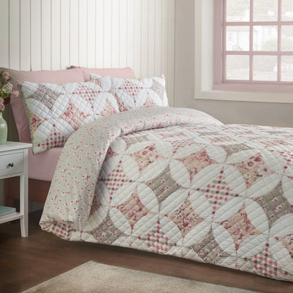 Catherine Lansfield Pinsonic Patchwork Duvet Cover Set - Green