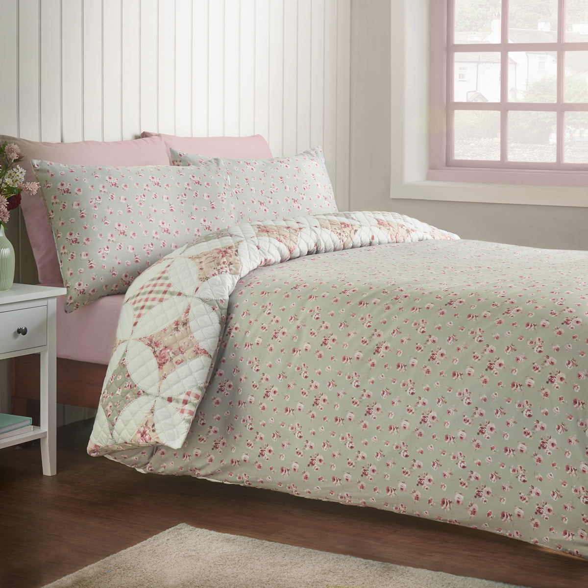 Catherine Lansfield Pinsonic Patchwork Duvet Cover Set - Green