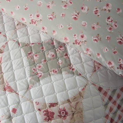 Catherine Lansfield Pinsonic Patchwork Duvet Cover Set - Green
