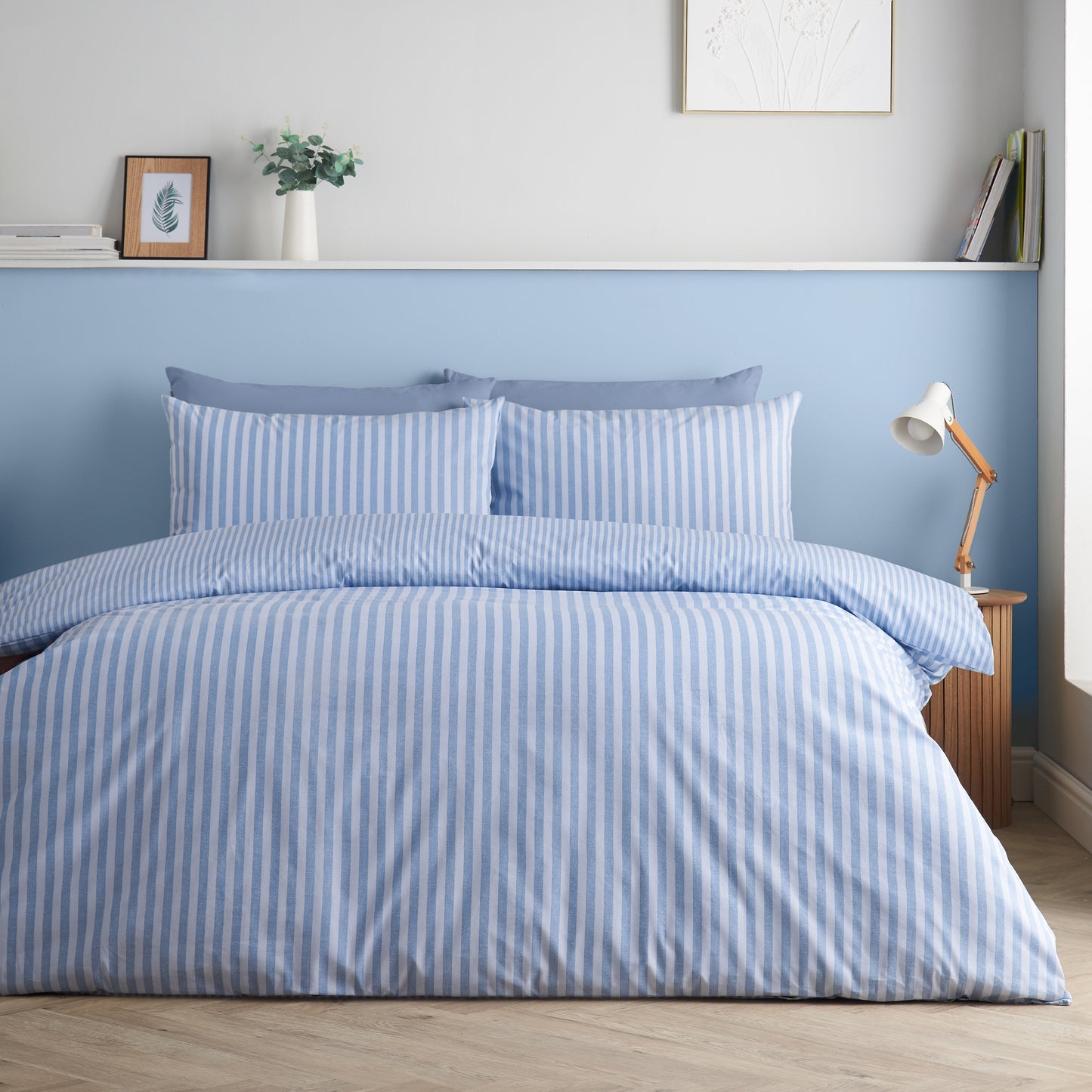 Catherine Lansfield Epping Textured Stripe Duvet Cover Set - Blue