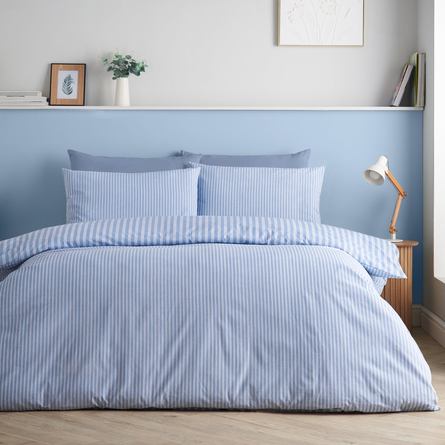 Catherine Lansfield Epping Textured Stripe Duvet Cover Set - Blue