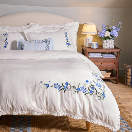Cath Kidston Forget Me Knot Floral Duvet Cover Set - White/Blue