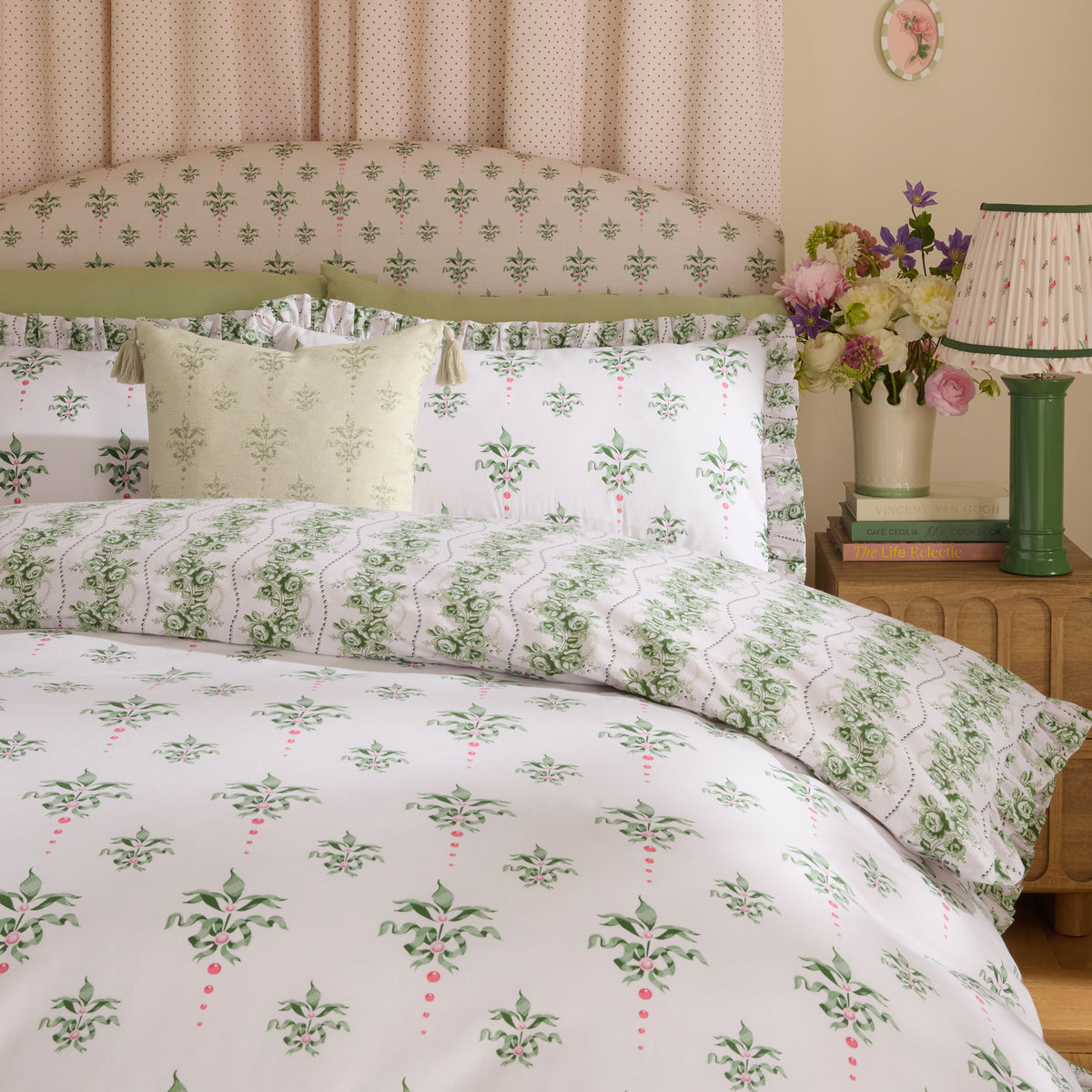 Cath Kidston Cath Crest Floral Duvet Cover Set - Green