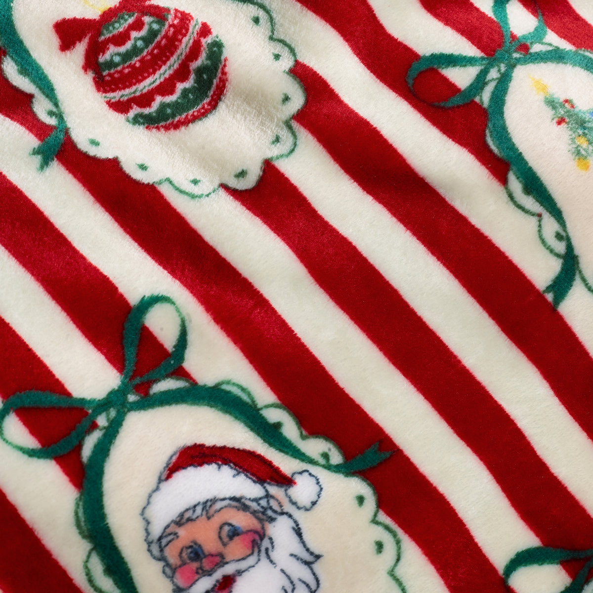 Catherine Lansfield Christmas Vintage Stripe Throw - Red