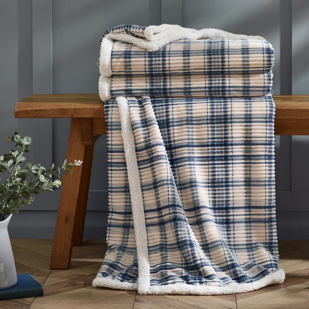 Catherine Lansfield Cosy Ribbed Check Throw - Blue