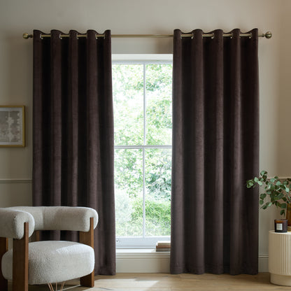 Catherine Lansfield Super Thermal Blackout Matt Velour Eyelet Curtains - Chocolate