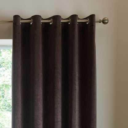 Catherine Lansfield Super Thermal Blackout Matt Velour Eyelet Curtains - Chocolate