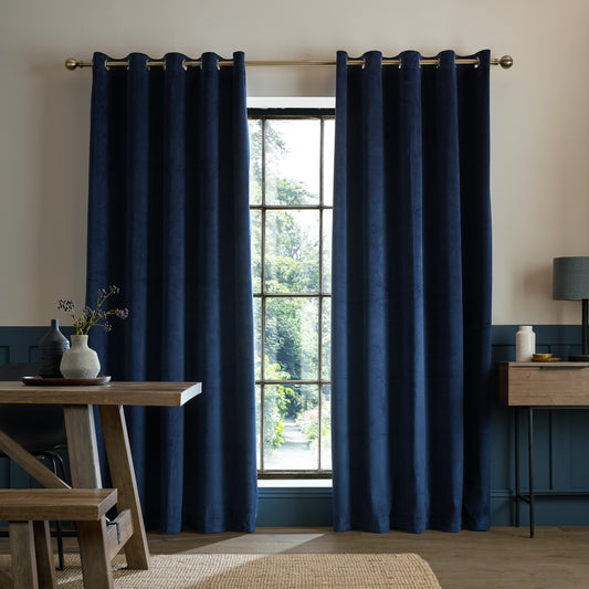 Catherine Lansfield Super Thermal Blackout Matt Velour Eyelet Curtains - Navy