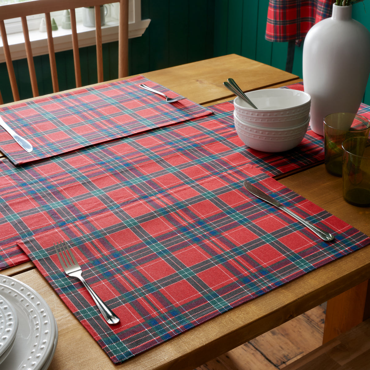 Catherine Lansfield Christmas Tartan Check Placemats (Pack of 4) - Red/Green