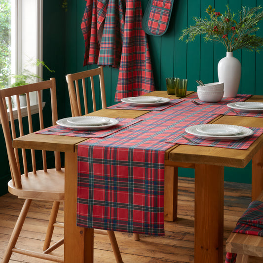 Catherine Lansfield Christmas Tartan Check Table Runner - Red/Green