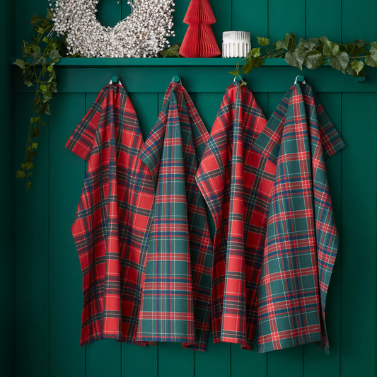 Catherine Lansfield Christmas Tartan Check Tea Towels (Pack of 4) - Red/Green
