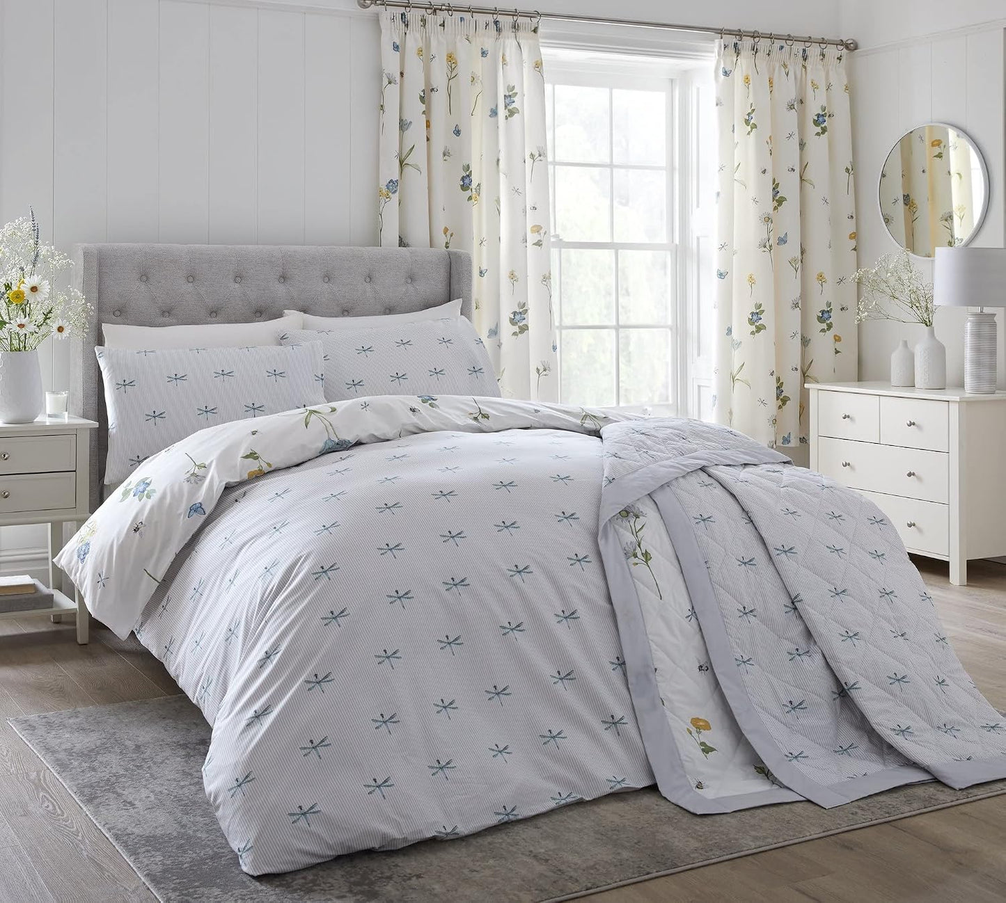 Dreams & Drapes Emelia Duvet Cover Set - Blue