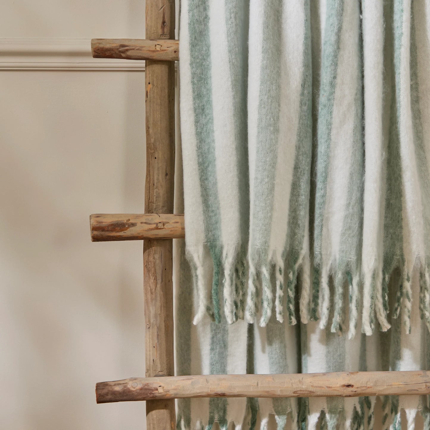 Wylder Beechwood Throw - Moorland Green