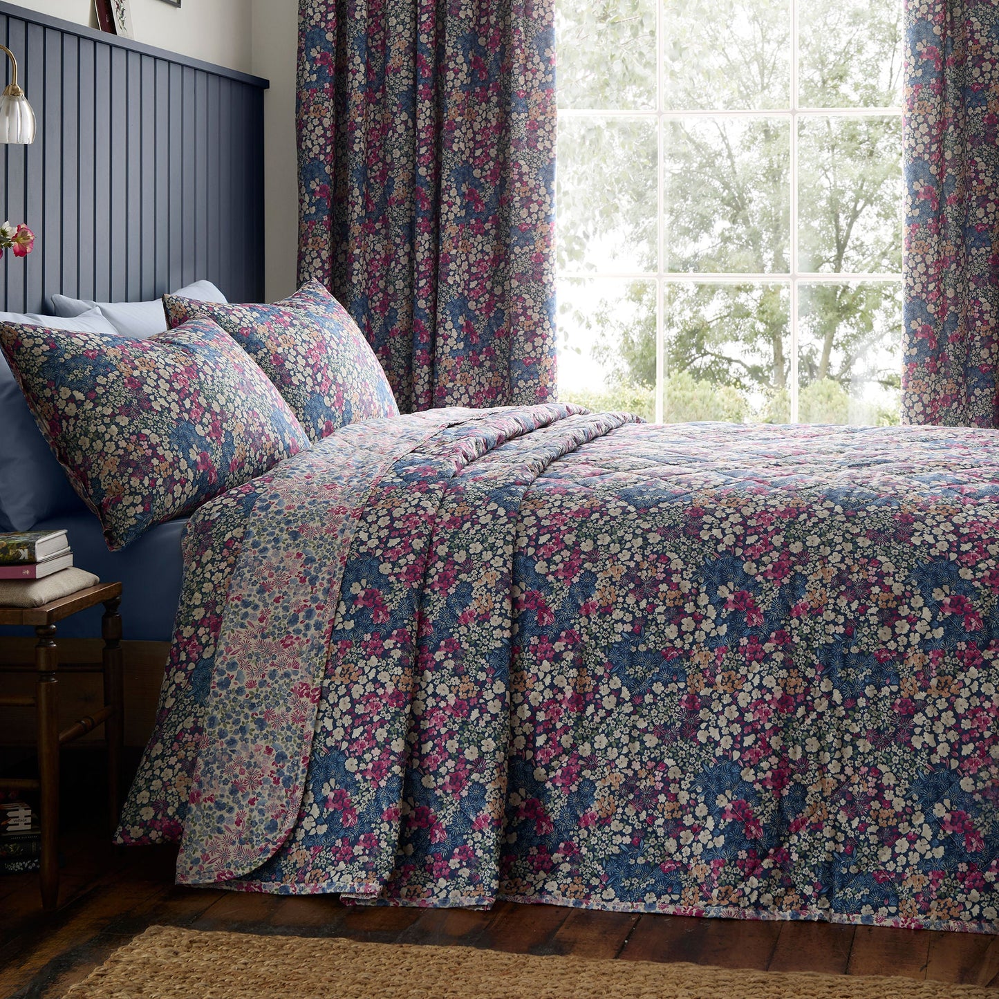 Dreams & Drapes Design Bessie Bedspread - Navy
