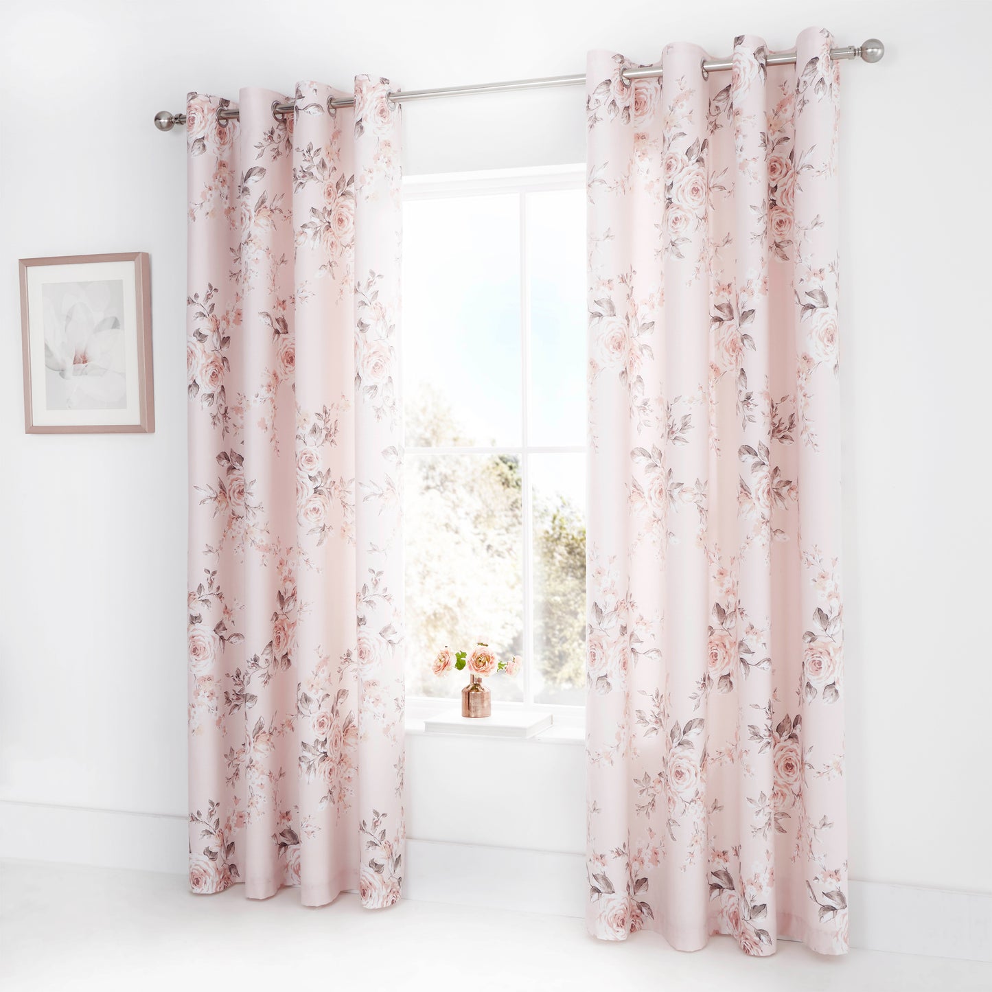 Catherine Lansfield Canterbury Eyelet Curtains - Blush