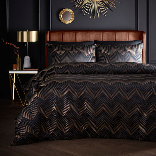 Laurence Llewelyn-Bowen Cocktail Duvet Cover Set - Black