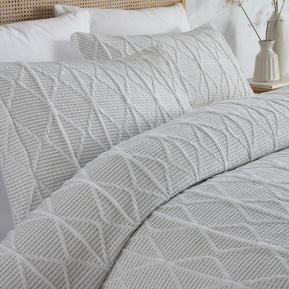 Crinkle Stripe Duvet Cover Set in White - Duvet Cover Set - Serene
