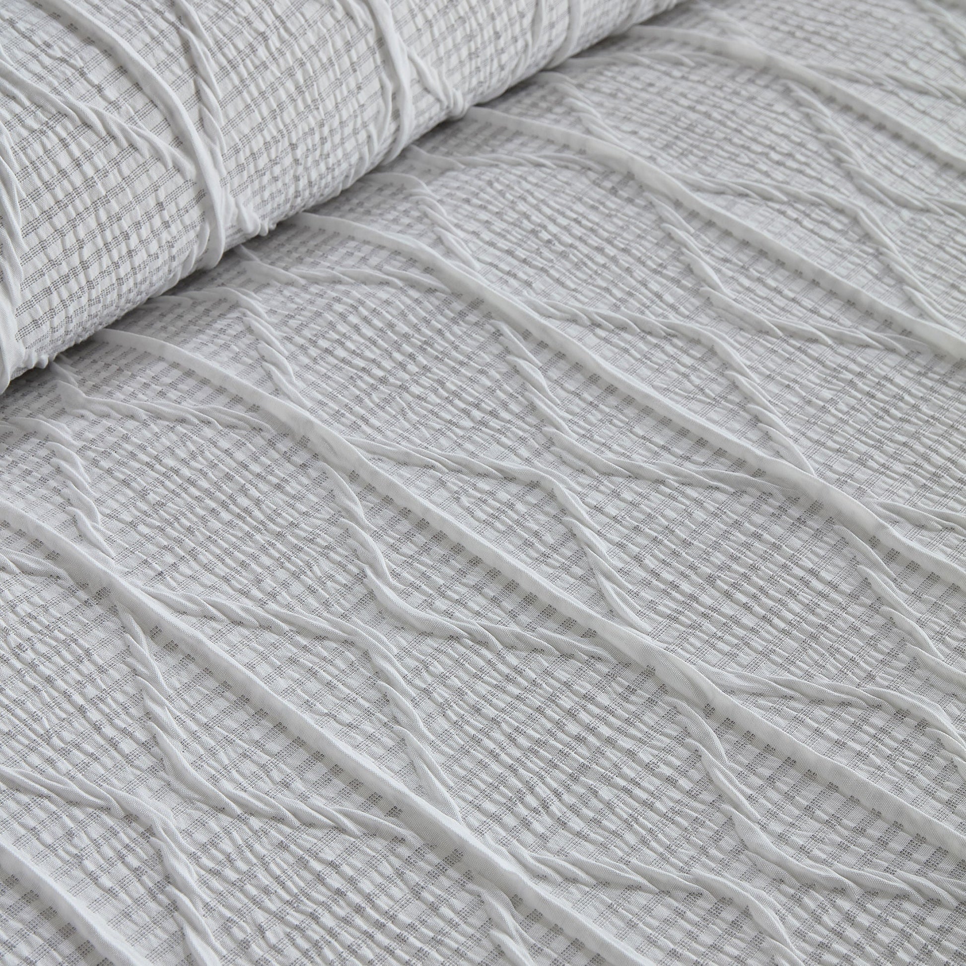 Crinkle Stripe Duvet Cover Set in White - Duvet Cover Set - Serene