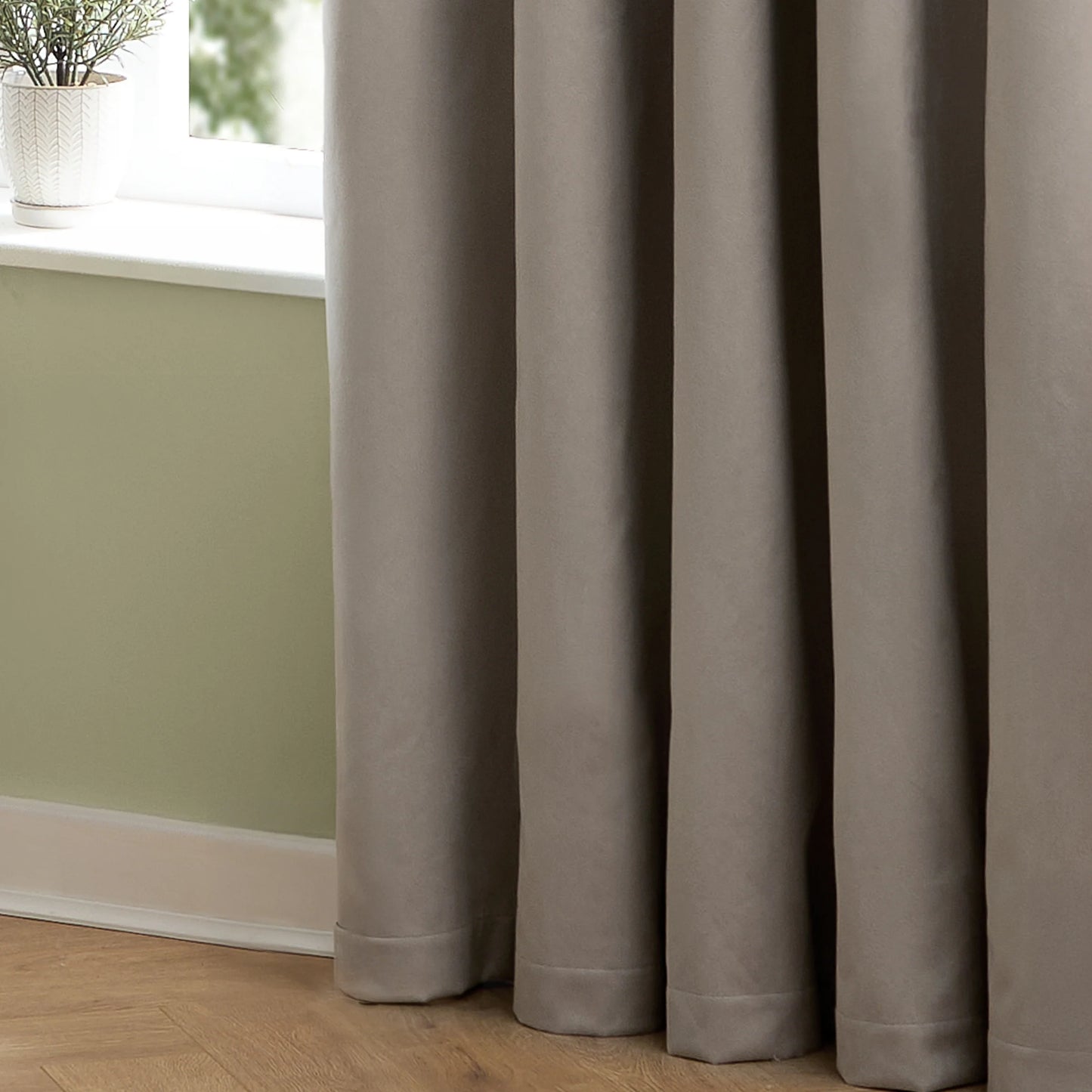 Furn Ultimate Velvet Pencil Pleat Curtains - Silver