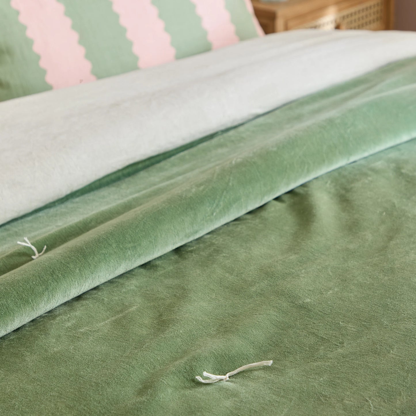 Wylder Edie Bedspread - Green