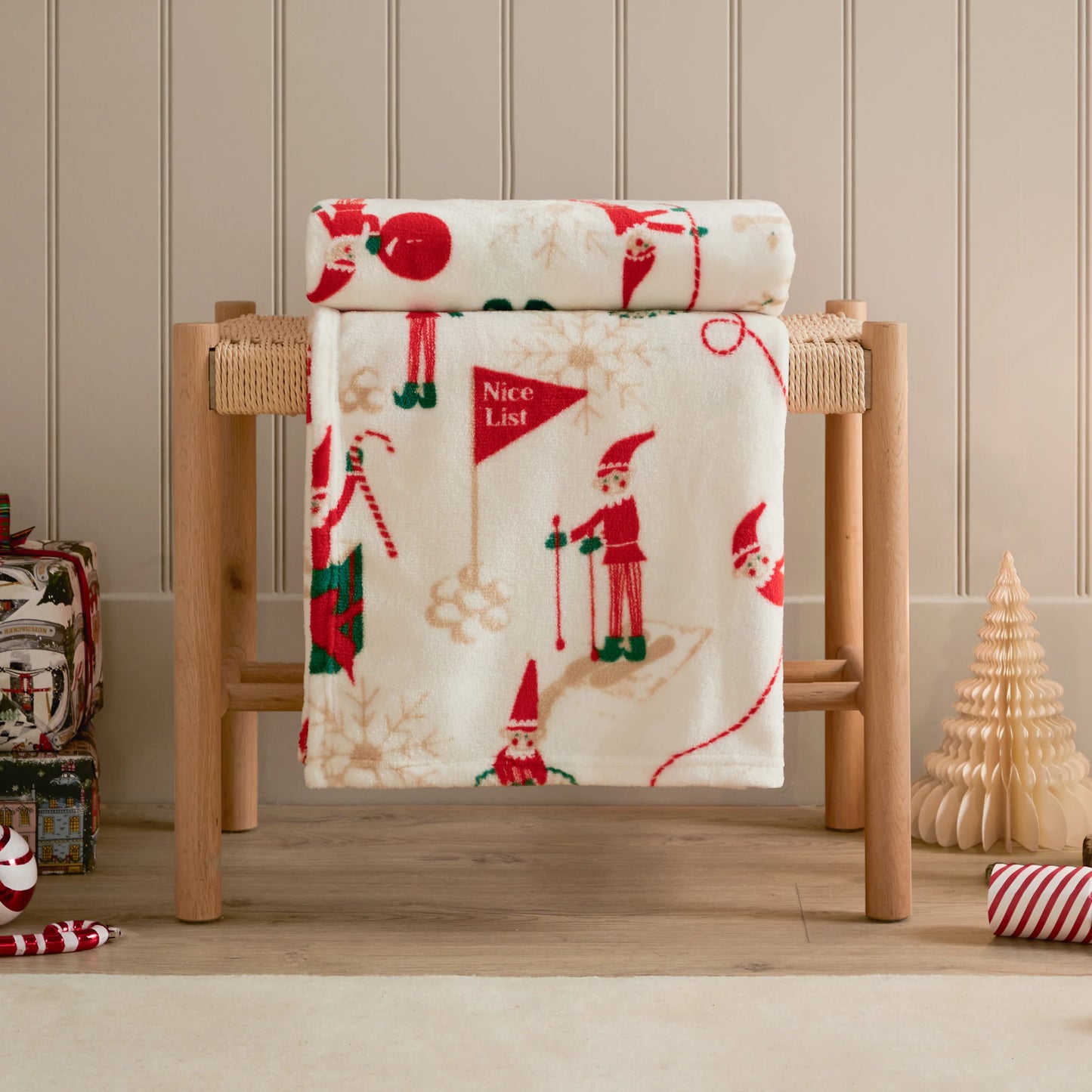 Duvet Day Elfie Throw - Cream/Mint