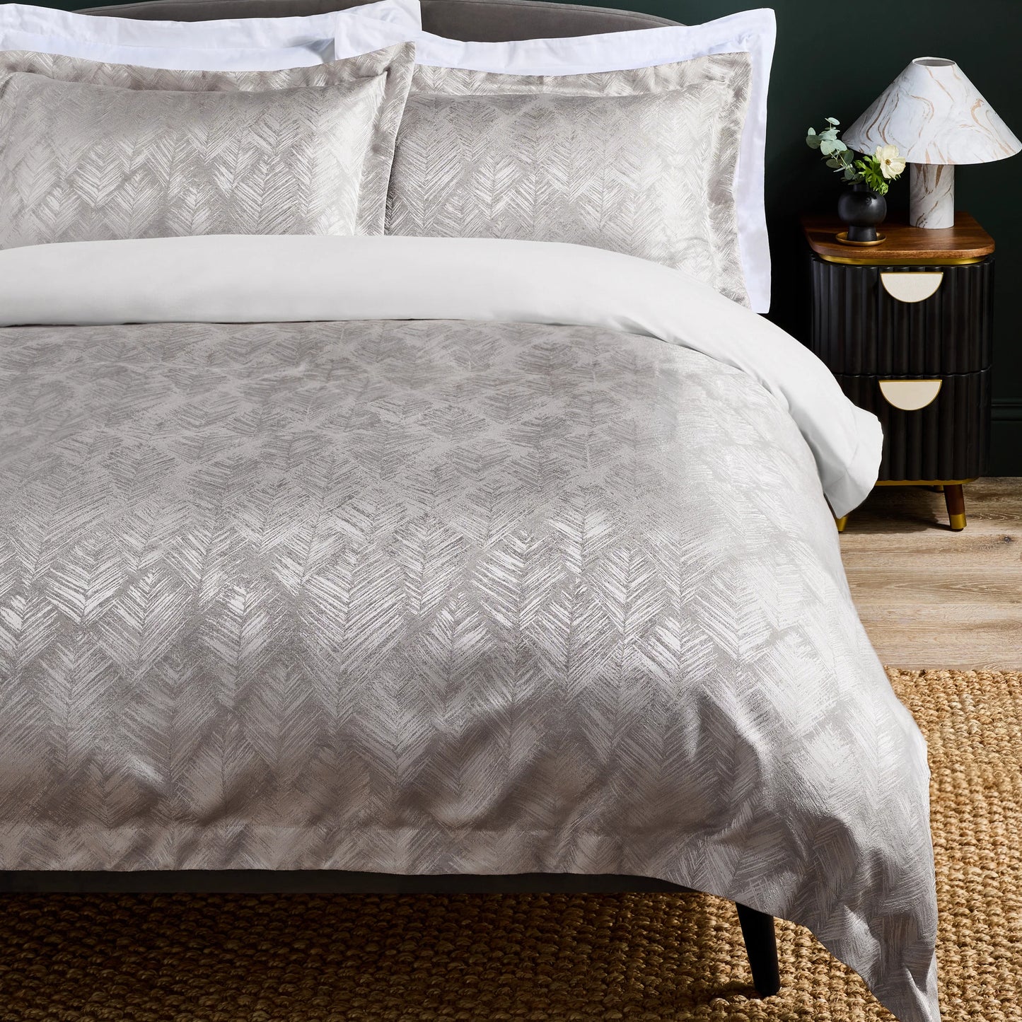 Clarke & Clarke Folius Duvet Cover Set - Silver