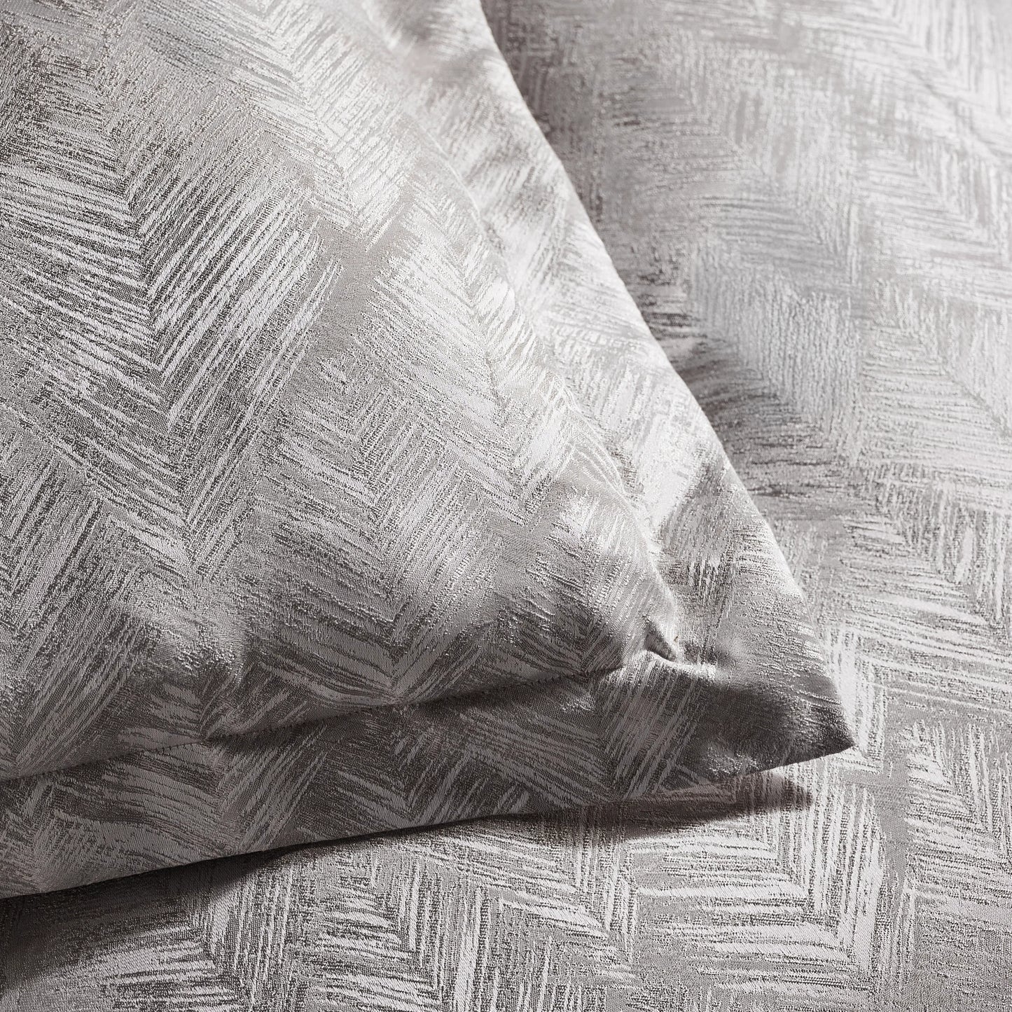 Clarke & Clarke Folius Duvet Cover Set - Silver