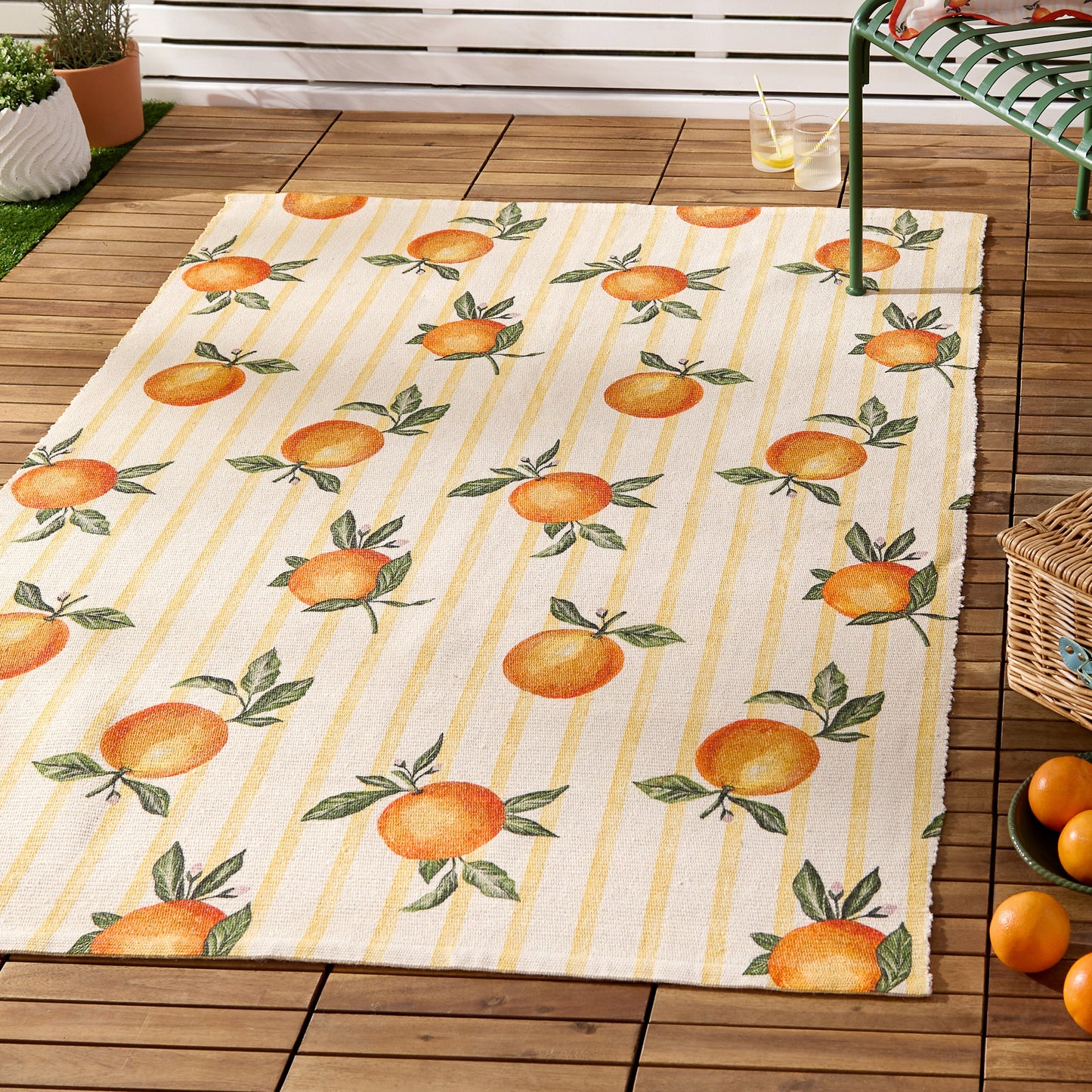Furn Fruits Lemons Indoor/Outdoor Rug - Yellow