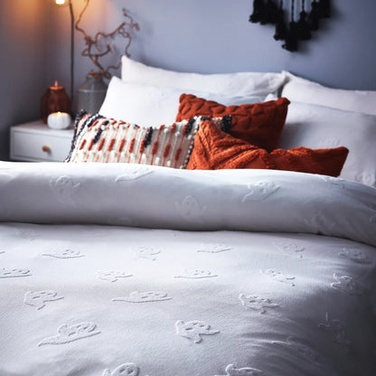 Furn Ghost Tufted Duvet Cover Set - White