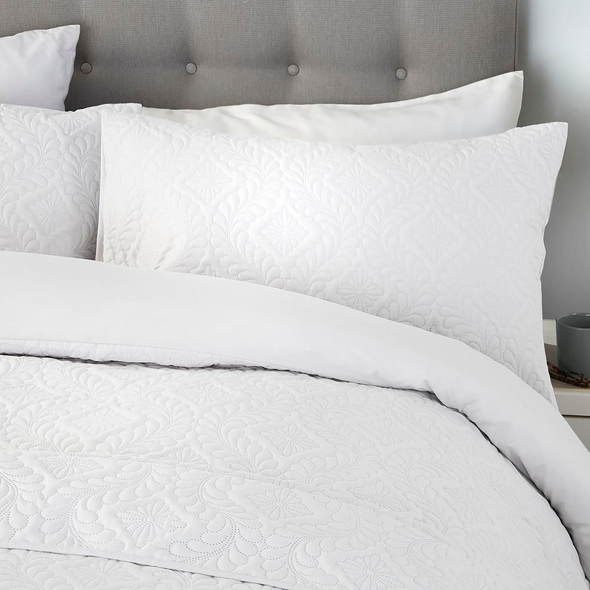 Gianna Duvet Cover Set by Serene in White - Duvet Cover Set - Serene