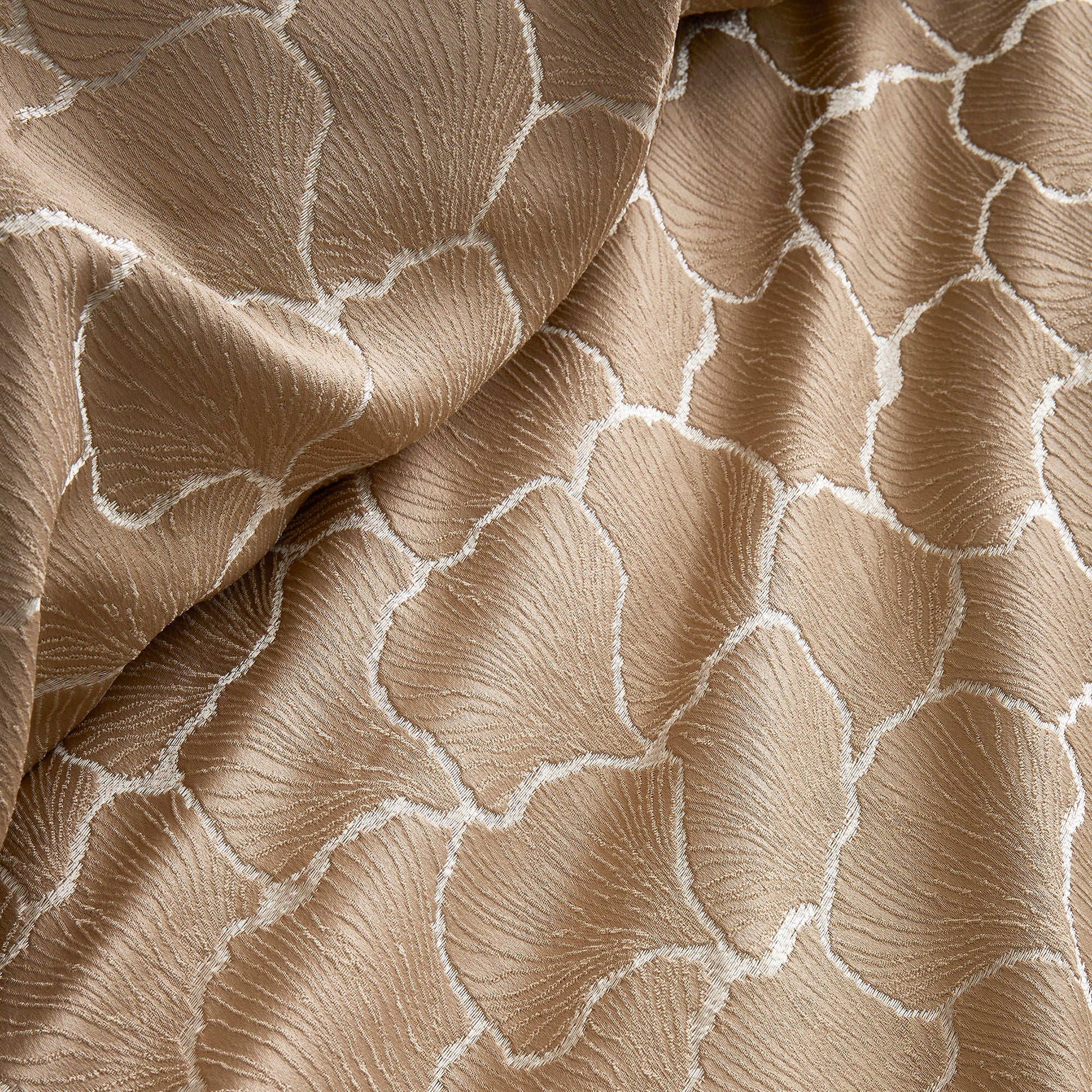 Ginko Jacquard Duvet Cover Set in Natural - Duvet Cover Set - Soiree