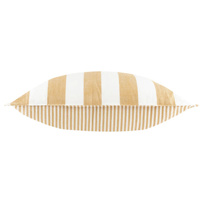 Yard Hayle Outdoor Cushion - Honey