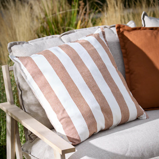 Yard Hayle Outdoor Cushion - Pecan