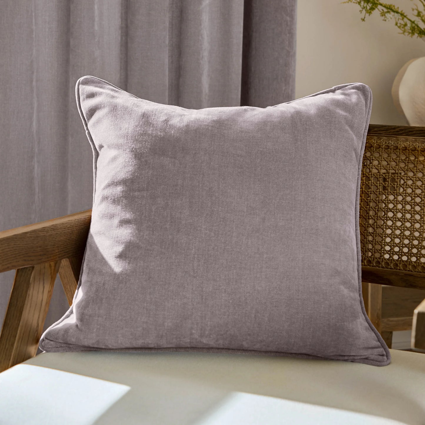 Yard Heavy Chenille Cushion - Mauve