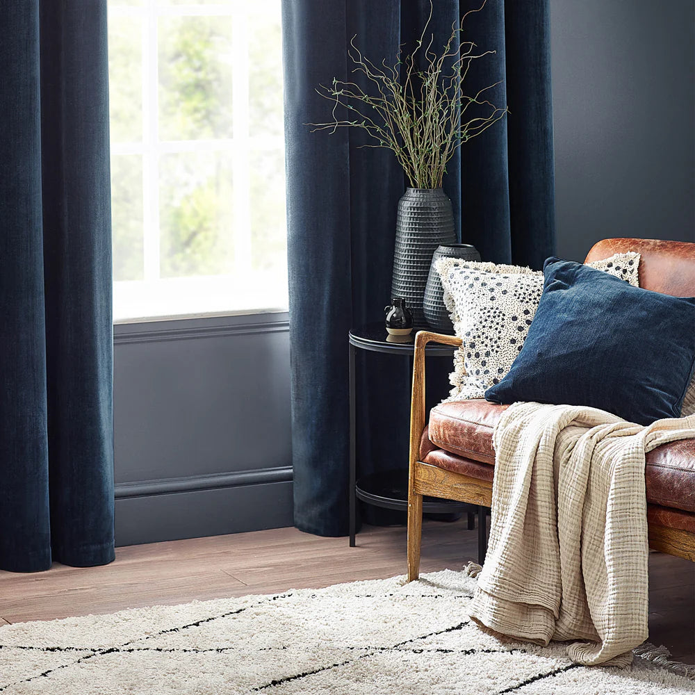 Yard Heavy Chenille Cushion - Navy
