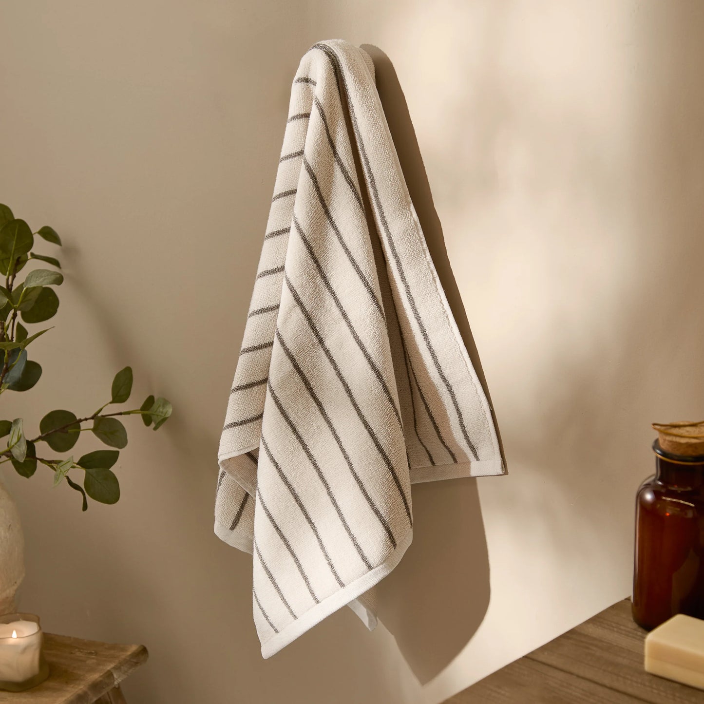 Yard Hebden Narrow Stripe Bath Towels - Mole