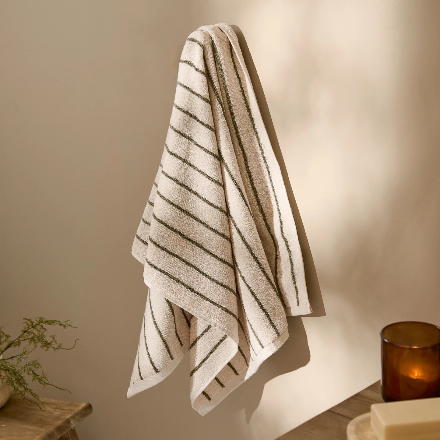 Yard Hebden Narrow Stripe Bath Towels - Olive