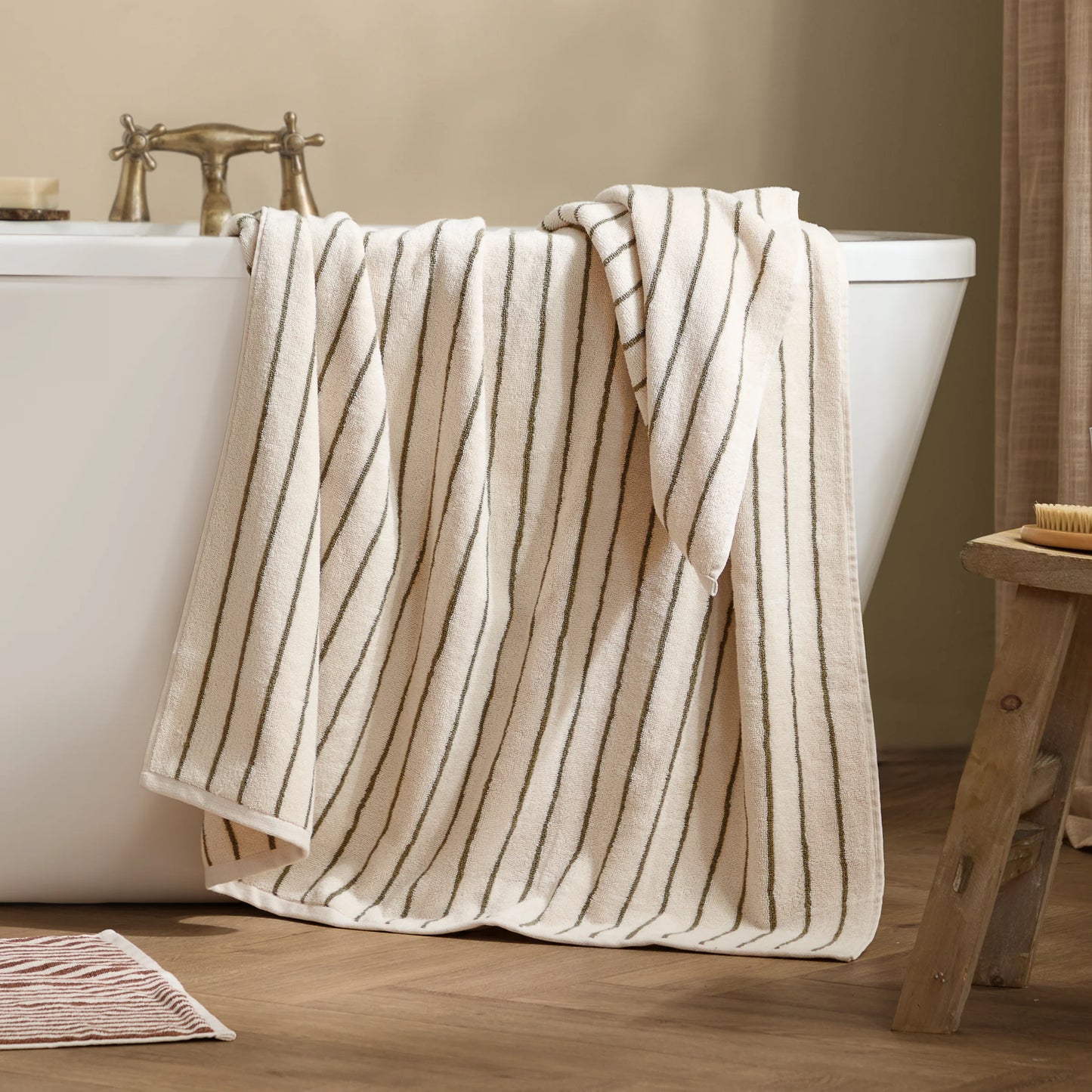 Yard Hebden Narrow Stripe Bath Towels - Olive