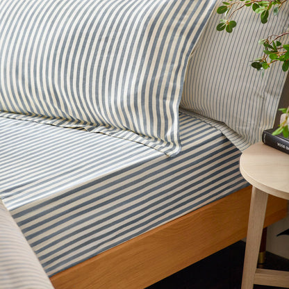 Yard Hebden Narrow Stripe Fitted Sheet - Navy