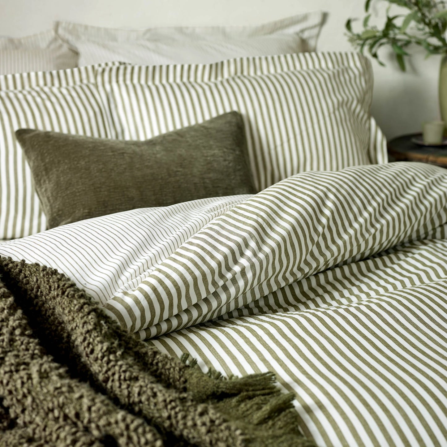 Yard Hebden Narrow Stripe Fitted Sheet - Olive