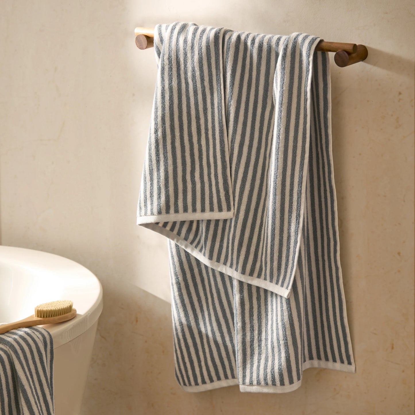 Yard Hebden Stripe Bath Towels - Grey